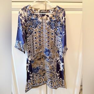 Elegant Blue and Gold Patterned Dress